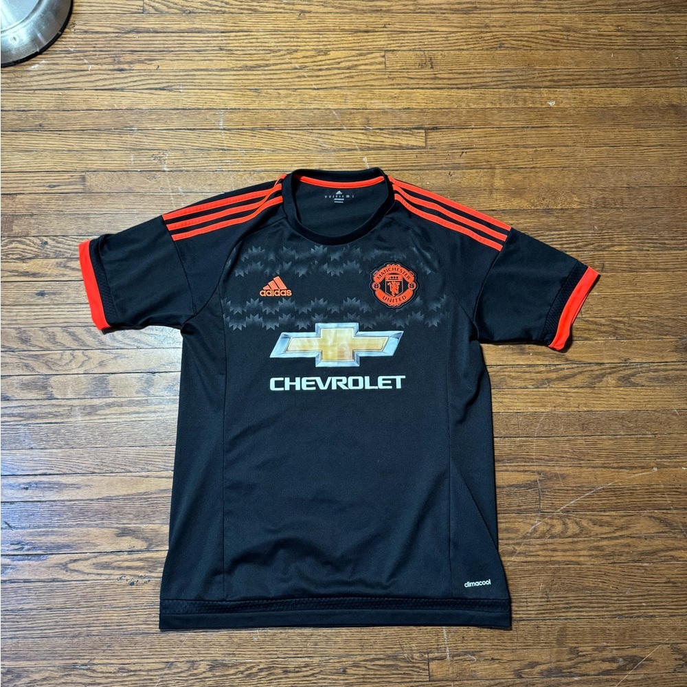 Manchester United Adidas Men’s Soccer Jersey Size M